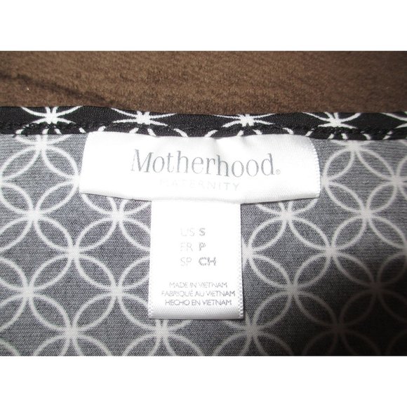 Motherhood Maternity Black & White Geometric Print Sleeveless Top With Ruched Si - Picture 6 of 6